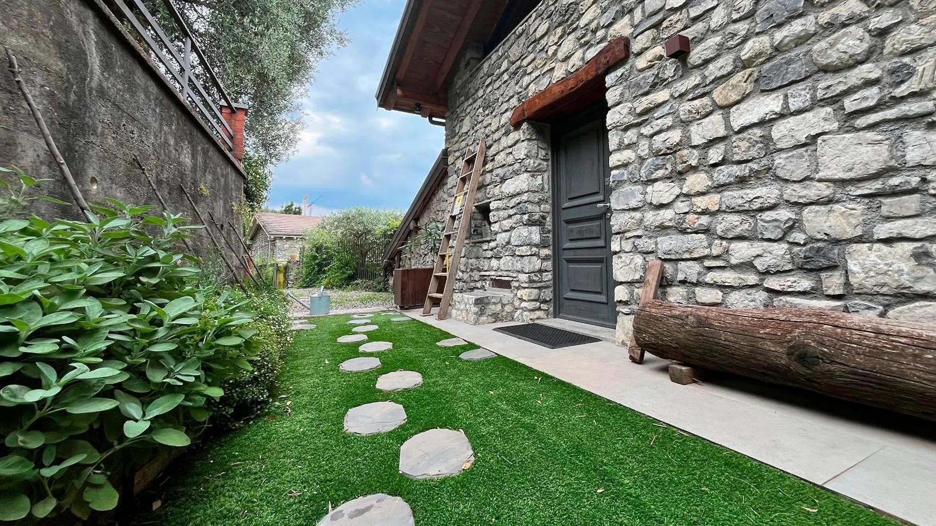 Poesia Comacina Apartment Sala Comacina Italy